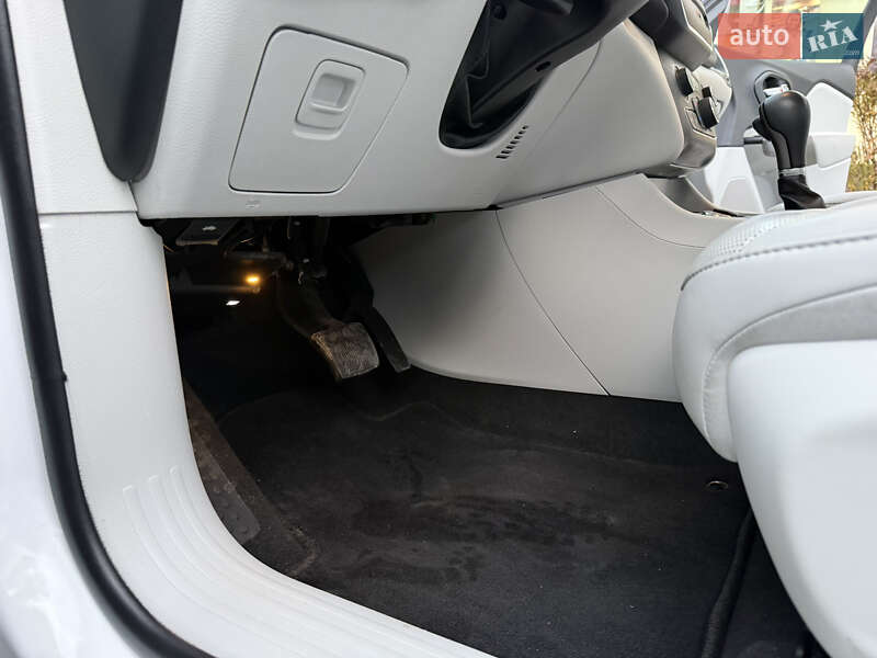 Внедорожник / Кроссовер Jeep Cherokee 2023 в Каменец-Подольском