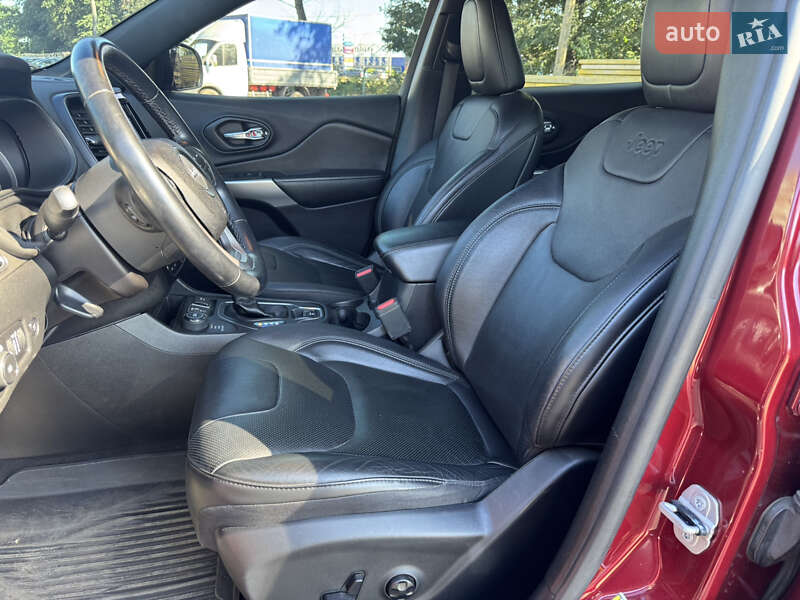 Внедорожник / Кроссовер Jeep Cherokee 2019 в Полтаве фото 22 Внедорожник / Кроссовер Jeep Cherokee 2019 в Полтаве