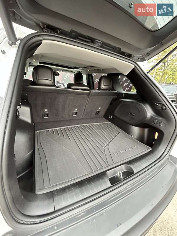 Позашляховик / Кросовер Jeep Cherokee 2021 в Сумах