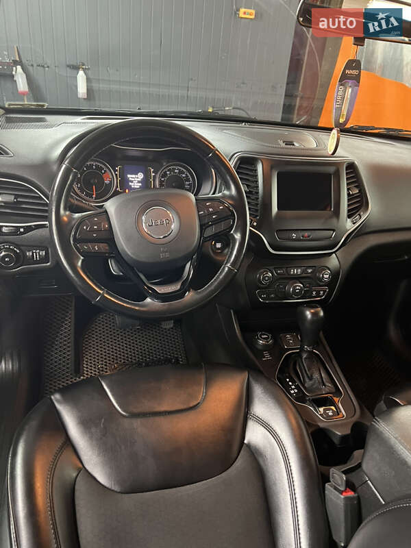 Позашляховик / Кросовер Jeep Cherokee 2019 в Рівному фото 30 Позашляховик / Кросовер Jeep Cherokee 2019 в Рівному