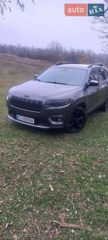 Внедорожник / Кроссовер Jeep Cherokee 2019 в Днепре фото 14 Внедорожник / Кроссовер Jeep Cherokee 2019 в Днепре