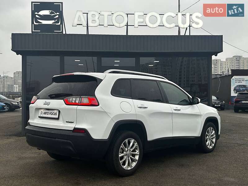 Внедорожник / Кроссовер Jeep Cherokee 2020 в Киеве