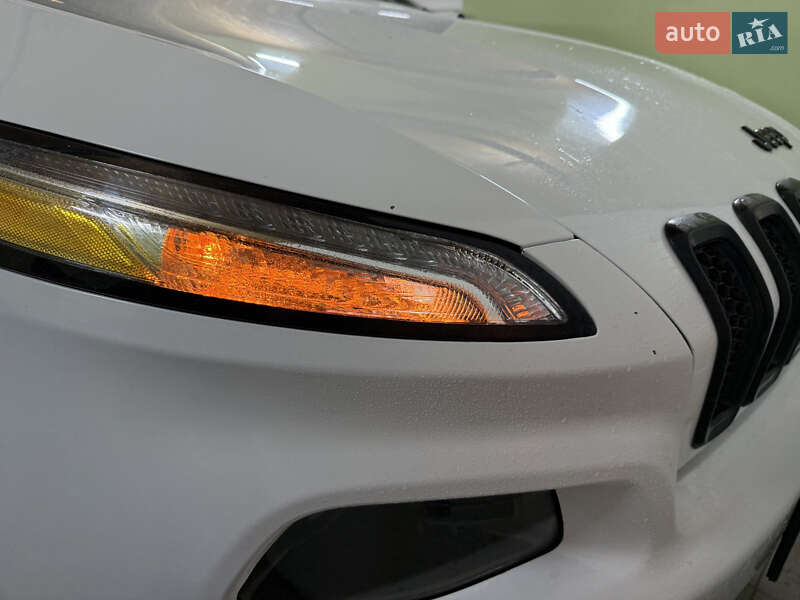 Внедорожник / Кроссовер Jeep Cherokee 2015 в Попельне фото 24 Внедорожник / Кроссовер Jeep Cherokee 2015 в Попельне