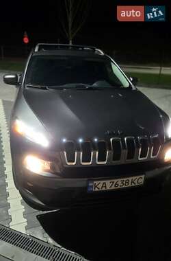 Внедорожник / Кроссовер Jeep Cherokee 2016 в Ирпене