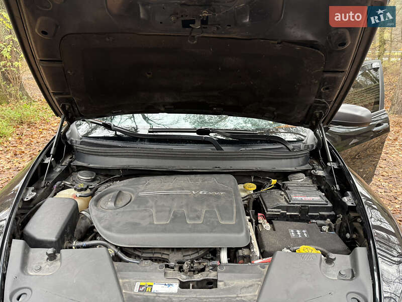 Внедорожник / Кроссовер Jeep Cherokee 2016 в Киеве фото 9 Внедорожник / Кроссовер Jeep Cherokee 2016 в Киеве