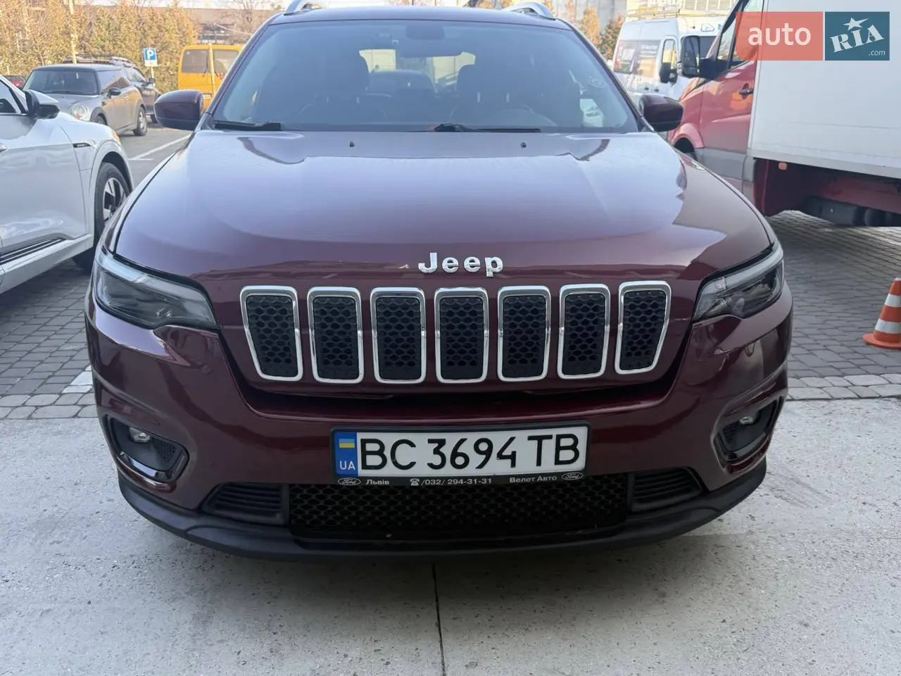 2019 Jeep Cherokee - мініатюра 28