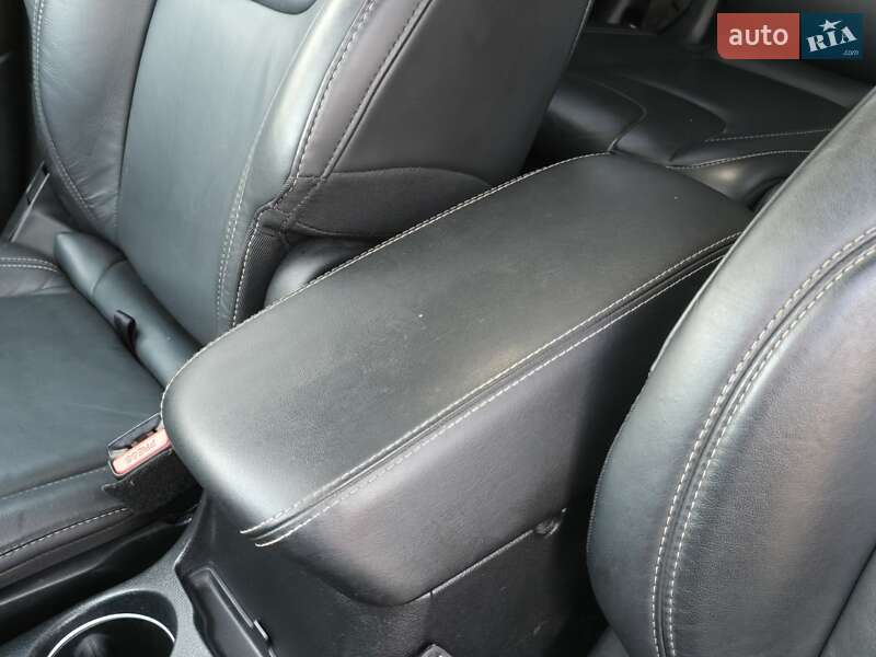 Позашляховик / Кросовер Jeep Cherokee 2015 в Рівному фото 40 Позашляховик / Кросовер Jeep Cherokee 2015 в Рівному