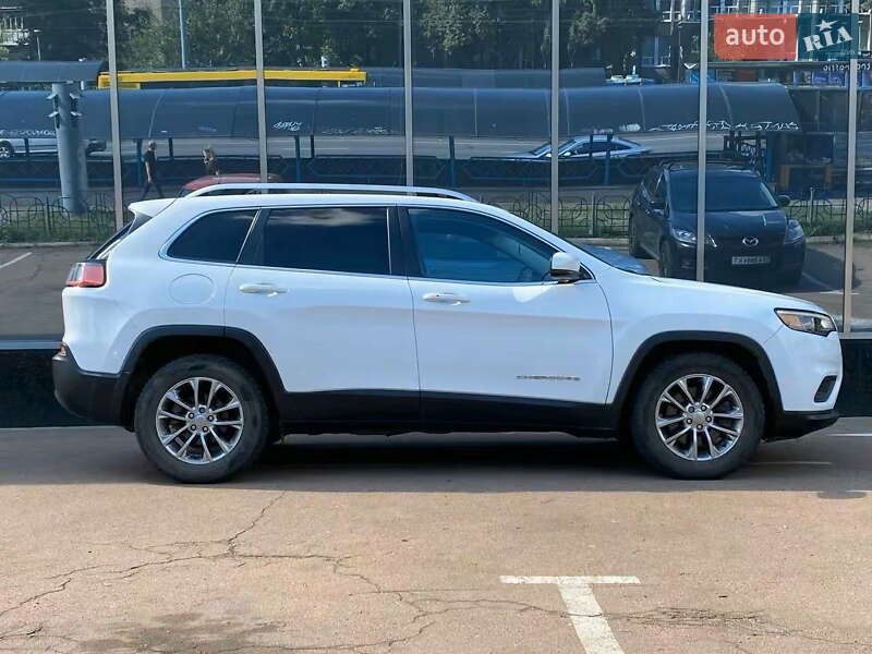 Позашляховик / Кросовер Jeep Cherokee 2018 в Києві фото 4 Позашляховик / Кросовер Jeep Cherokee 2018 в Києві