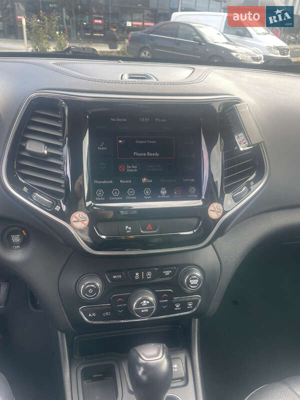 Внедорожник / Кроссовер Jeep Cherokee 2019 в Одессе фото 16 Внедорожник / Кроссовер Jeep Cherokee 2019 в Одессе