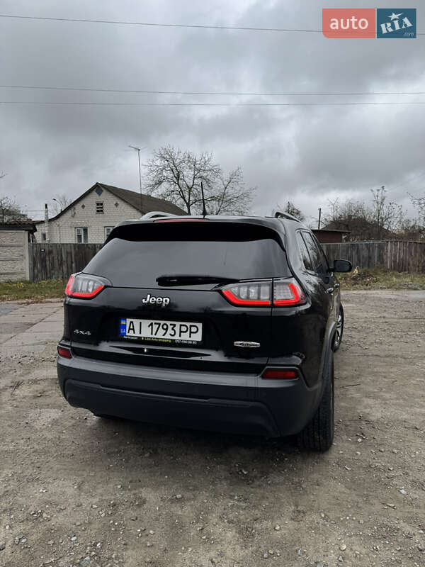 Внедорожник / Кроссовер Jeep Cherokee 2018 в Киеве