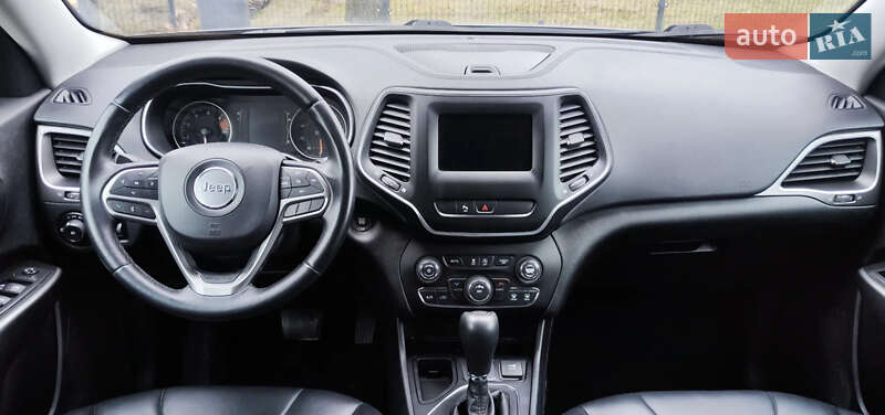Позашляховик / Кросовер Jeep Cherokee 2018 в Львові