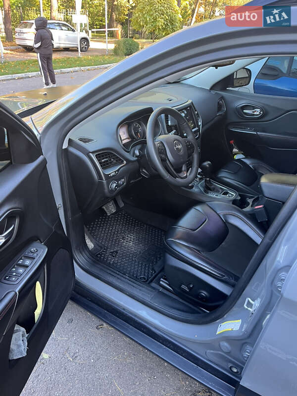 Внедорожник / Кроссовер Jeep Cherokee 2022 в Черкассах фото 10 Внедорожник / Кроссовер Jeep Cherokee 2022 в Черкассах