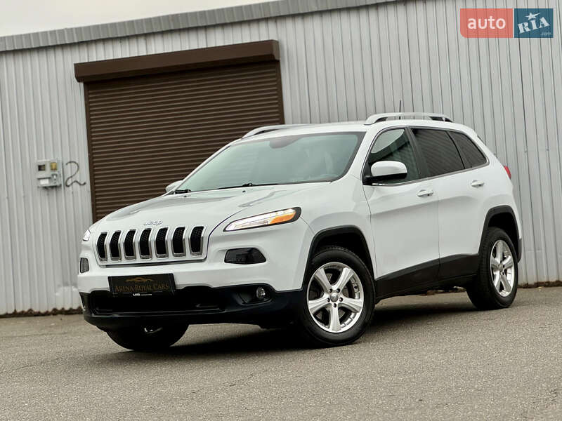 Внедорожник / Кроссовер Jeep Cherokee 2017 в Киеве
