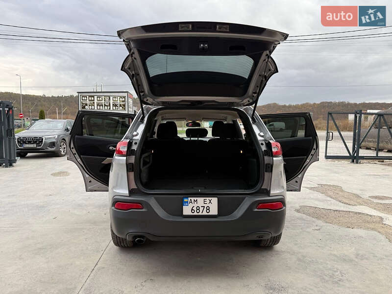 Внедорожник / Кроссовер Jeep Cherokee 2017 в Теребовле фото 12 Внедорожник / Кроссовер Jeep Cherokee 2017 в Теребовле