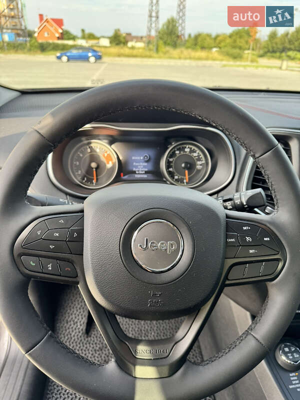 Внедорожник / Кроссовер Jeep Cherokee 2021 в Киеве фото 20 Внедорожник / Кроссовер Jeep Cherokee 2021 в Киеве