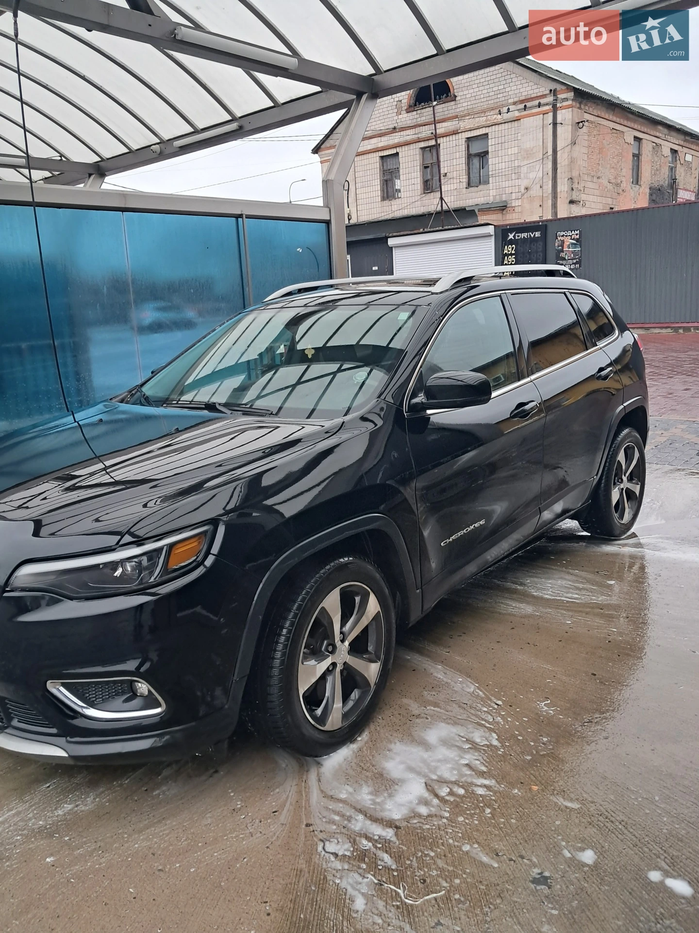 2019 Jeep Cherokee - мініатюра 4