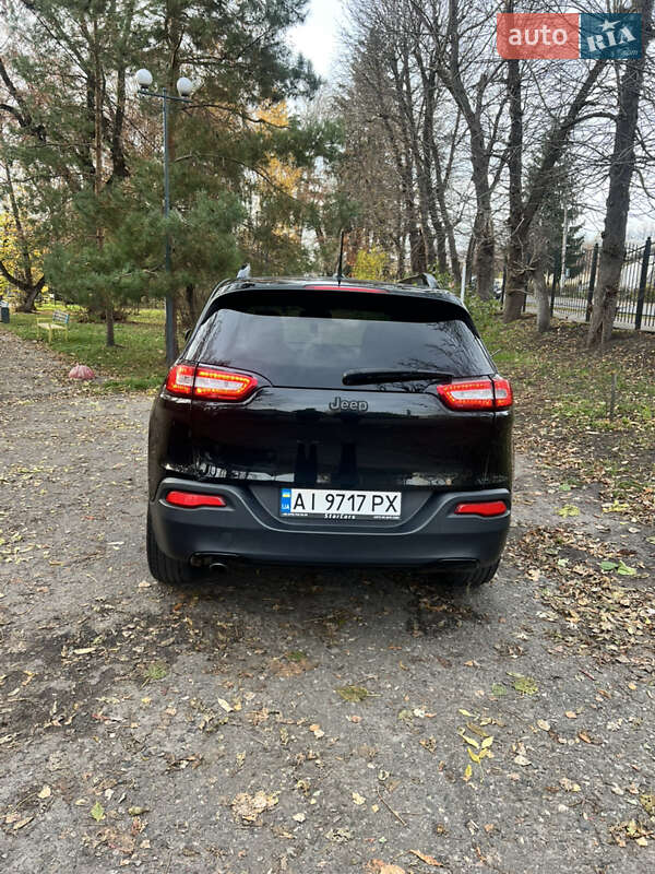 Внедорожник / Кроссовер Jeep Cherokee 2016 в Боярке