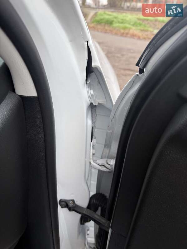 Позашляховик / Кросовер Jeep Cherokee 2020 в Чернігові фото 16 Позашляховик / Кросовер Jeep Cherokee 2020 в Чернігові