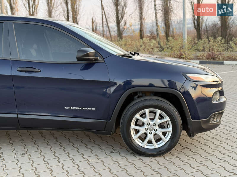 Внедорожник / Кроссовер Jeep Cherokee 2014 в Хмельницком фото 7 Внедорожник / Кроссовер Jeep Cherokee 2014 в Хмельницком