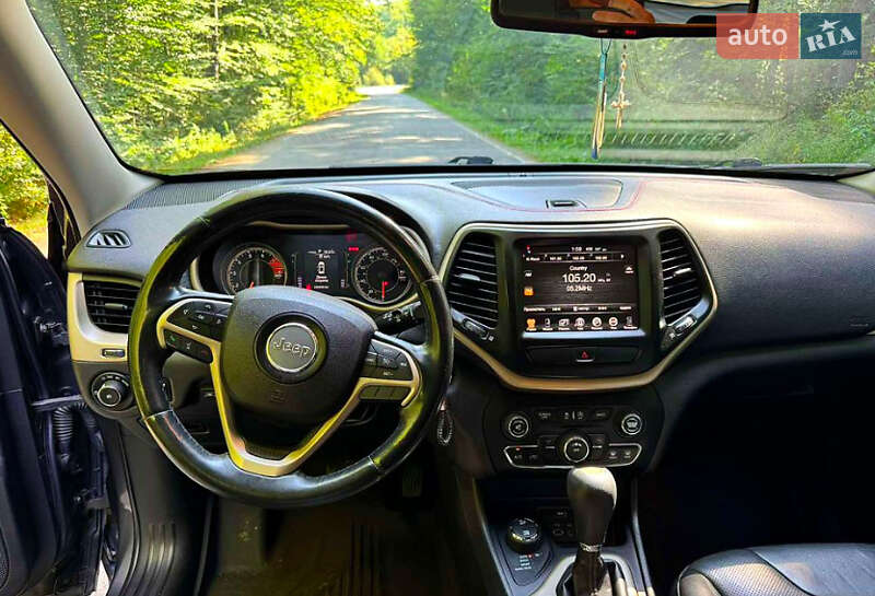 Внедорожник / Кроссовер Jeep Cherokee 2017 в Киеве фото 8 Внедорожник / Кроссовер Jeep Cherokee 2017 в Киеве