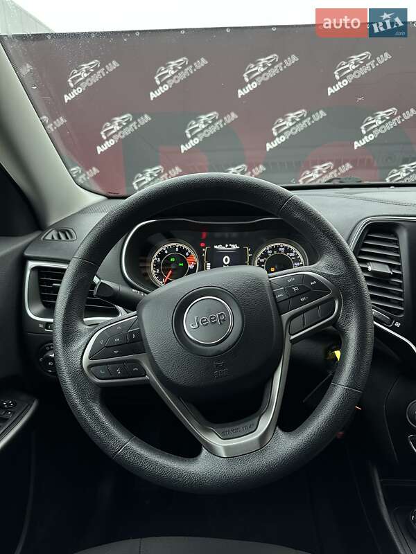 Внедорожник / Кроссовер Jeep Cherokee 2018 в Сумах фото 29 Внедорожник / Кроссовер Jeep Cherokee 2018 в Сумах