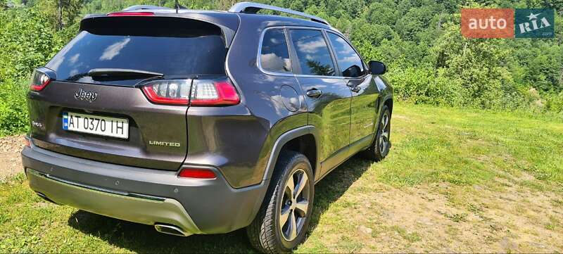 Позашляховик / Кросовер Jeep Cherokee 2019 в Івано-Франківську