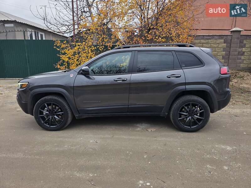 Позашляховик / Кросовер Jeep Cherokee 2022 в Запоріжжі