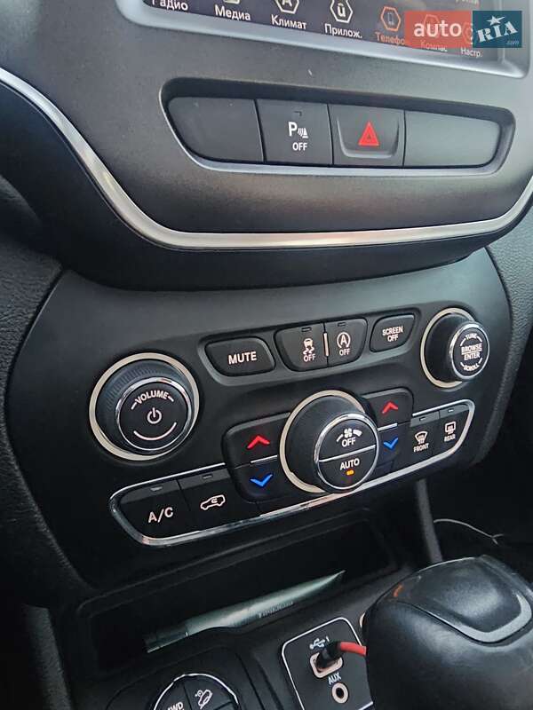 Внедорожник / Кроссовер Jeep Cherokee 2020 в Ивано-Франковске фото 18 Внедорожник / Кроссовер Jeep Cherokee 2020 в Ивано-Франковске