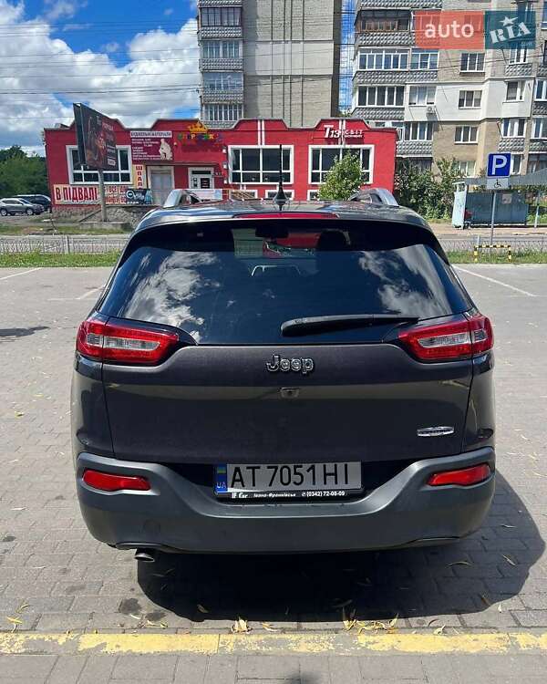 Внедорожник / Кроссовер Jeep Cherokee 2017 в Львове