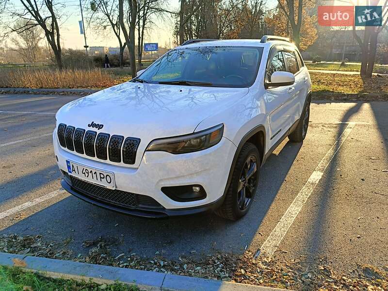 Внедорожник / Кроссовер Jeep Cherokee 2018 в Вышгороде