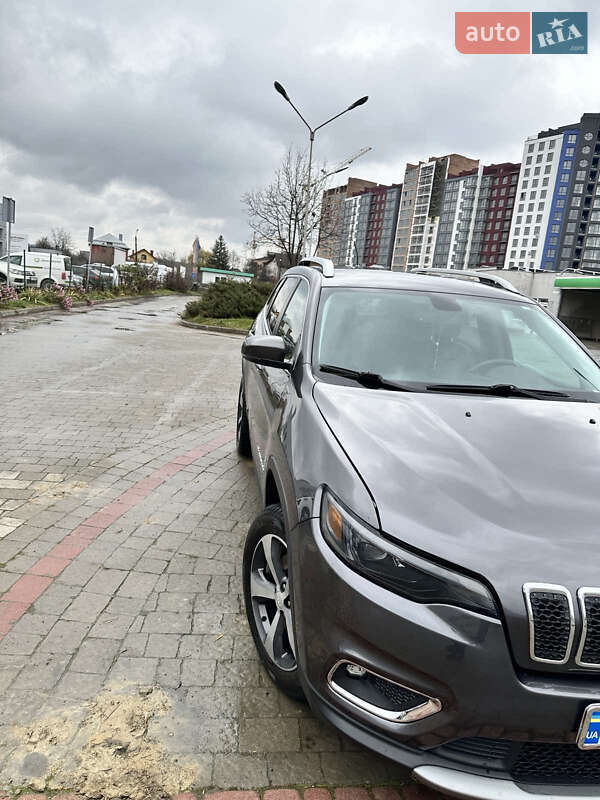 Позашляховик / Кросовер Jeep Cherokee 2018 в Івано-Франківську