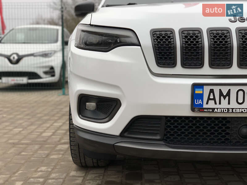 Внедорожник / Кроссовер Jeep Cherokee 2021 в Бердичеве