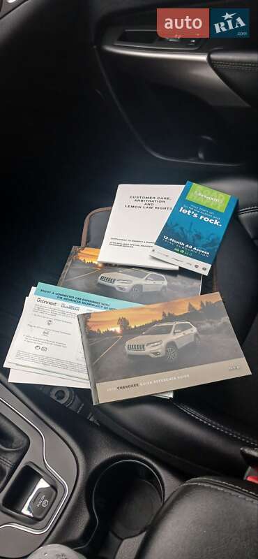 Внедорожник / Кроссовер Jeep Cherokee 2018 в Харькове