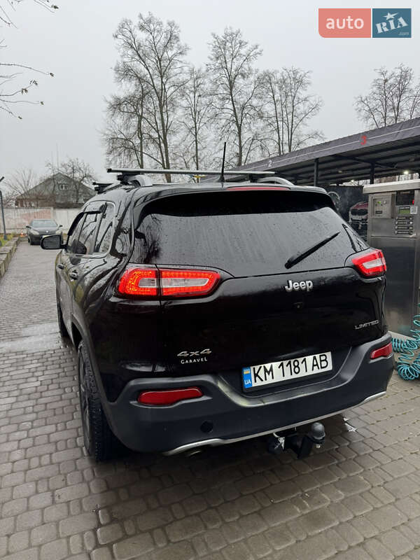 Внедорожник / Кроссовер Jeep Cherokee 2016 в Коростене