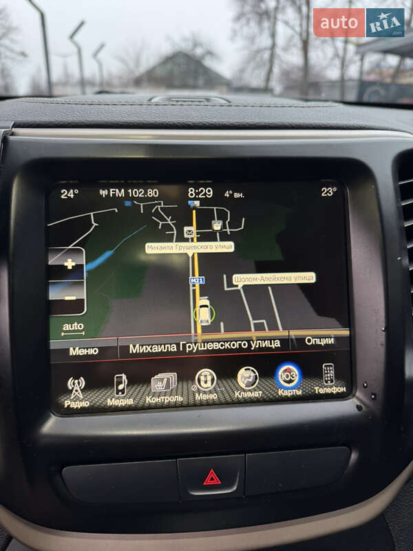 Внедорожник / Кроссовер Jeep Cherokee 2016 в Коростене