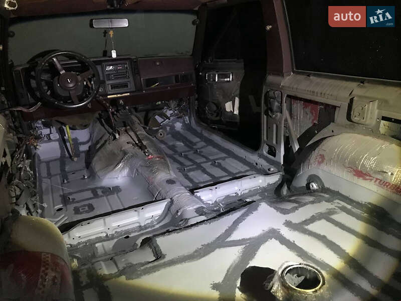 Внедорожник / Кроссовер Jeep Cherokee 1989 в Одессе фото 23 Внедорожник / Кроссовер Jeep Cherokee 1989 в Одессе