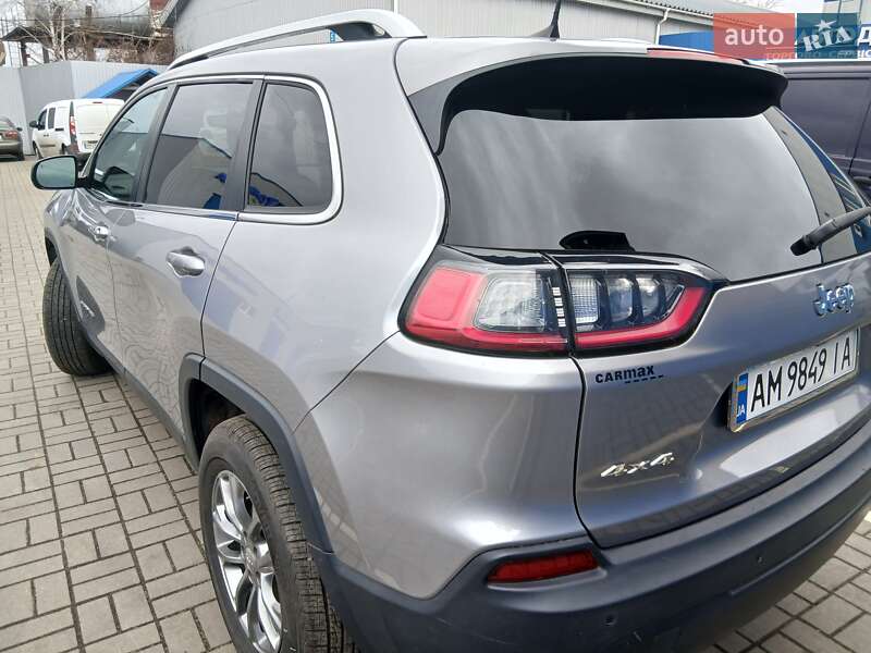 Внедорожник / Кроссовер Jeep Cherokee 2019 в Житомире