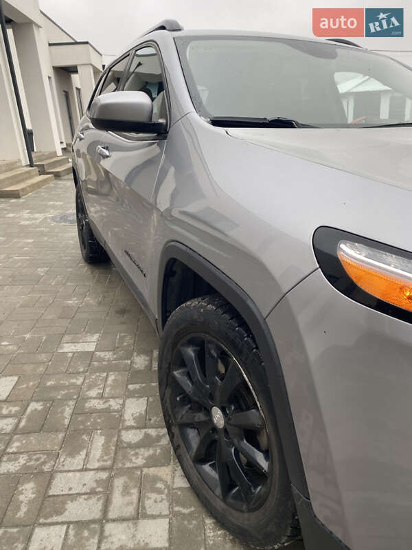 Позашляховик / Кросовер Jeep Cherokee 2014 в Рівному фото 9 Позашляховик / Кросовер Jeep Cherokee 2014 в Рівному