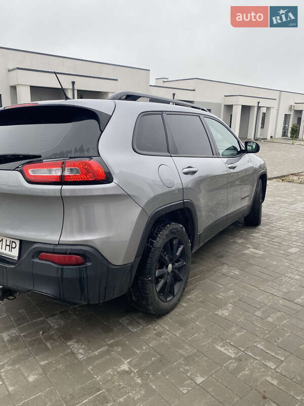 Позашляховик / Кросовер Jeep Cherokee 2014 в Рівному фото 12 Позашляховик / Кросовер Jeep Cherokee 2014 в Рівному