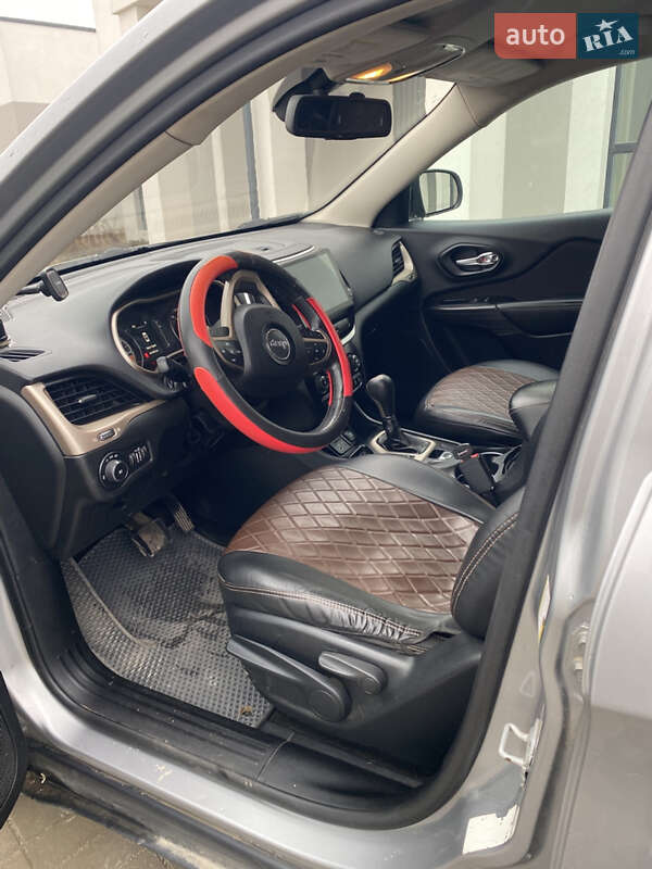 Позашляховик / Кросовер Jeep Cherokee 2014 в Рівному фото 21 Позашляховик / Кросовер Jeep Cherokee 2014 в Рівному