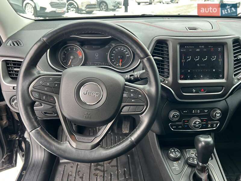 Внедорожник / Кроссовер Jeep Cherokee 2019 в Львове фото 23 Внедорожник / Кроссовер Jeep Cherokee 2019 в Львове