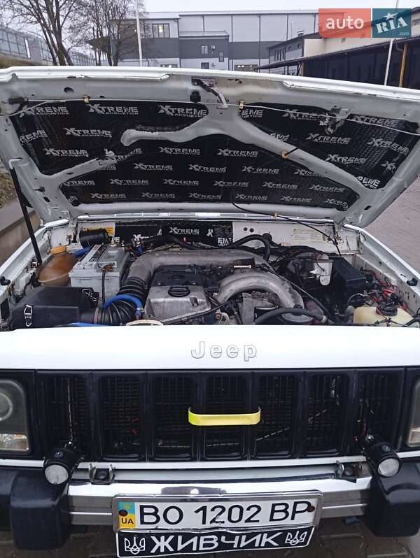 Позашляховик / Кросовер Jeep Cherokee 1989 в Тернополі