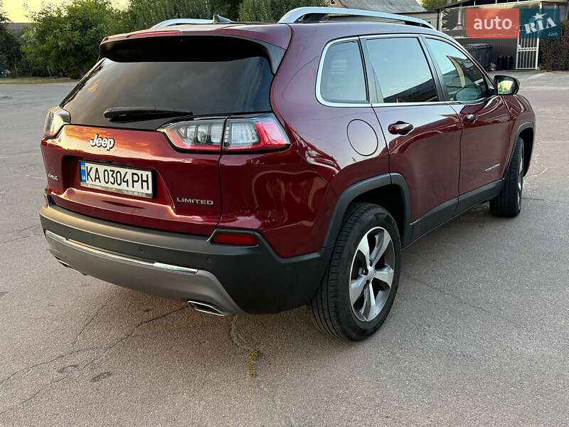 Позашляховик / Кросовер Jeep Cherokee 2021 в Києві