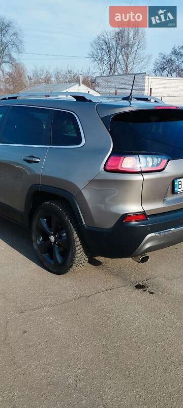 Внедорожник / Кроссовер Jeep Cherokee 2019 в Кременчуге фото 4 Внедорожник / Кроссовер Jeep Cherokee 2019 в Кременчуге