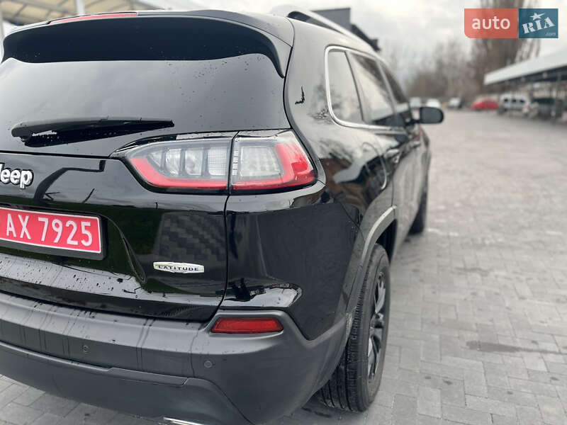 Позашляховик / Кросовер Jeep Cherokee 2019 в Лубнах