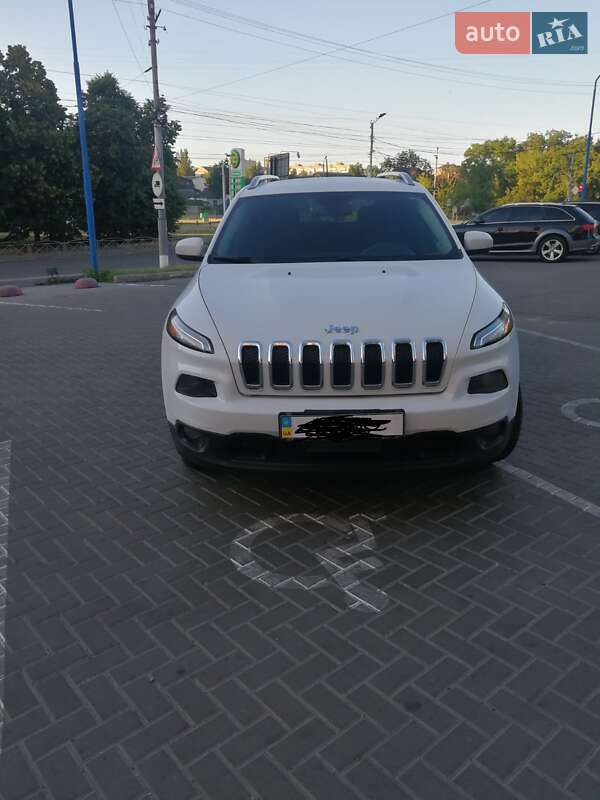 Позашляховик / Кросовер Jeep Cherokee 2015 в Кропивницькому