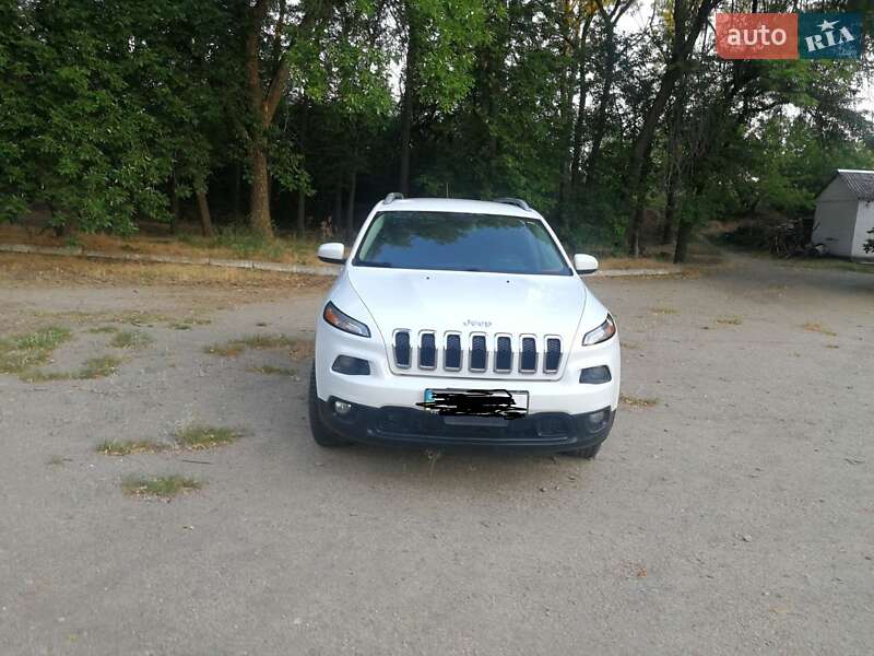 Позашляховик / Кросовер Jeep Cherokee 2015 в Кропивницькому