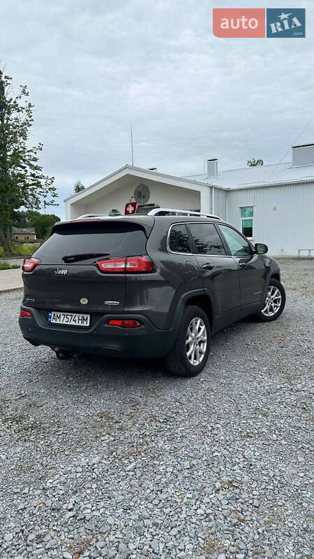 Позашляховик / Кросовер Jeep Cherokee 2014 в Житомирі
