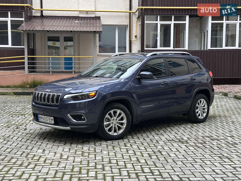 Позашляховик / Кросовер Jeep Cherokee 2021 в Ромнах
