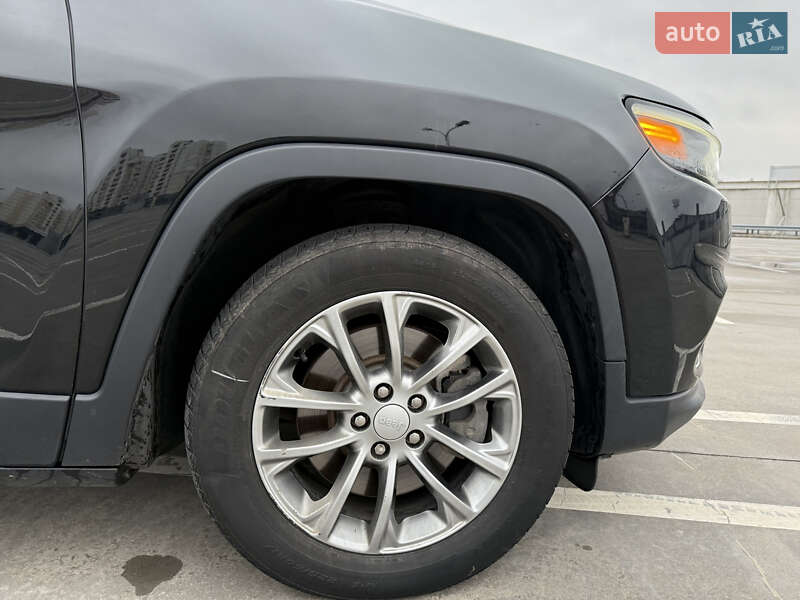 Позашляховик / Кросовер Jeep Cherokee 2018 в Києві фото 10 Позашляховик / Кросовер Jeep Cherokee 2018 в Києві
